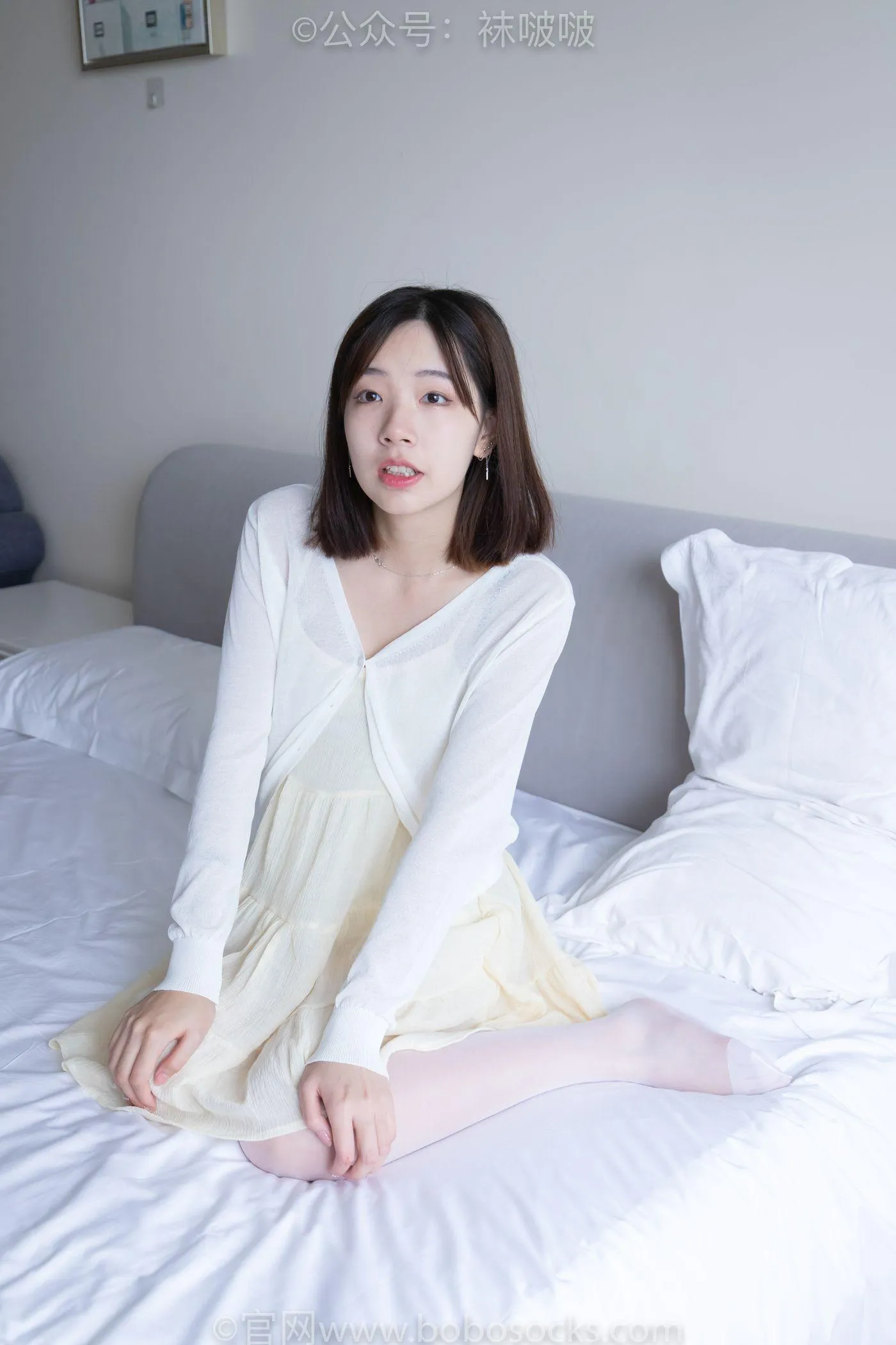[BoBoSocks袜啵啵]NO.005 小甜豆-帆布鞋、薄白丝 [133P]插图1